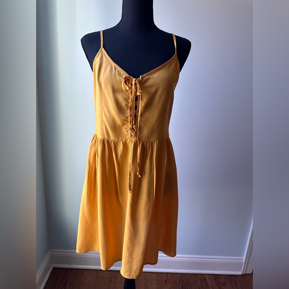 Forever 21 yellow casual dress size medium